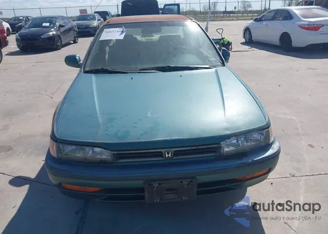 1992 Honda Accord Lx z USA, uszkodzony, nr VIN 1HGCB7156NA046753